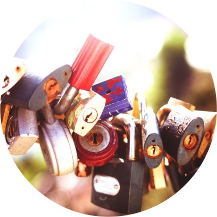 Slipmat Locks